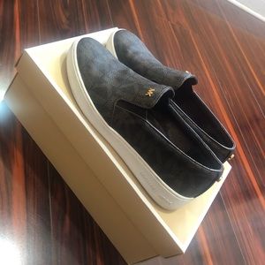 Micheal Kors slip ons